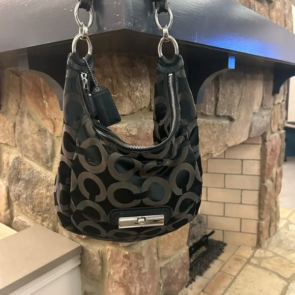 Coach Black and Brown Women's Bag-Preowned-clean-vintage-soft-beautiful-get it!