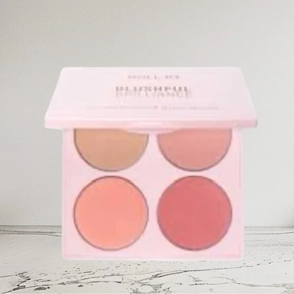 Doll 10 Blushful Brilliance Mineral Blush Palette Talc-Free Full Size NIB