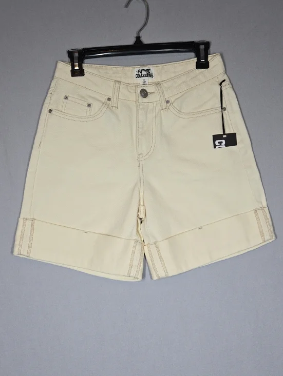 New Future Collective Baggy Cuffed Denim Shorts Ivory Size 00