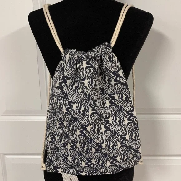 Duchess & Duke Drawstring Daypack