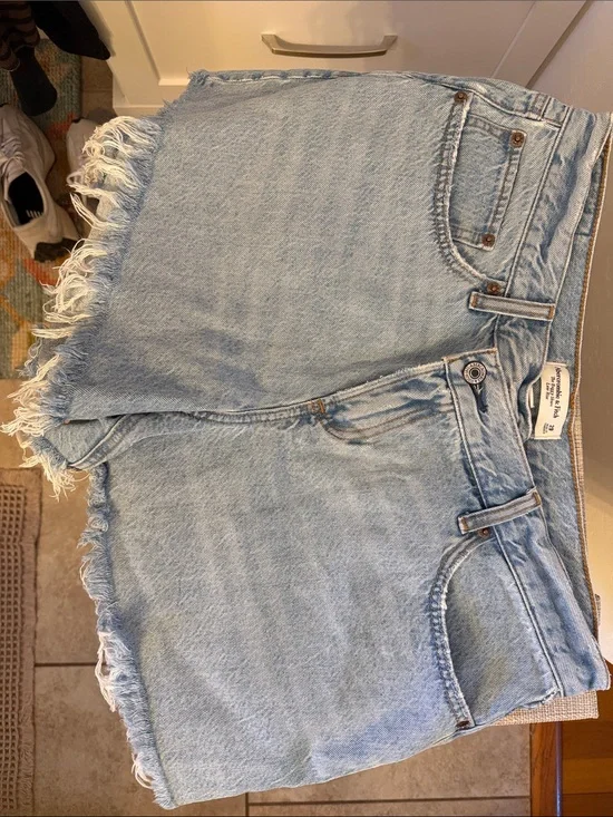 Abercrombie & Fitch Light Blue Denim Low-Rise Baggy Shorts