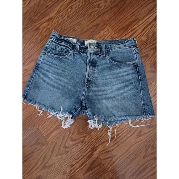 Universal Thread‎ Mid-Rise 90s Baggy Denim Shorts Blue Cut Off Size 2/26