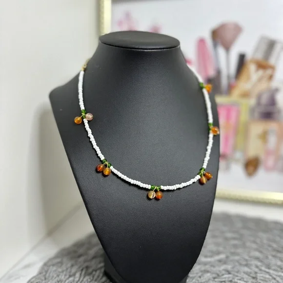Natural Agate Fruity Beaded Necklace with seed beads