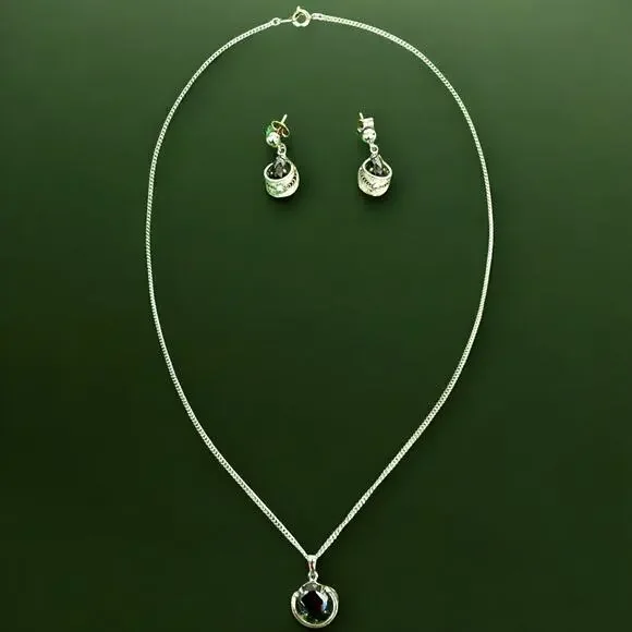 925 Silver Pendant Necklace and Earring Set Silver Black 18