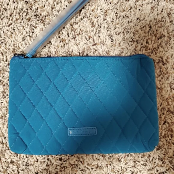 Vera Bradley Factory Style Escapade Microfiber Wristlet NWT