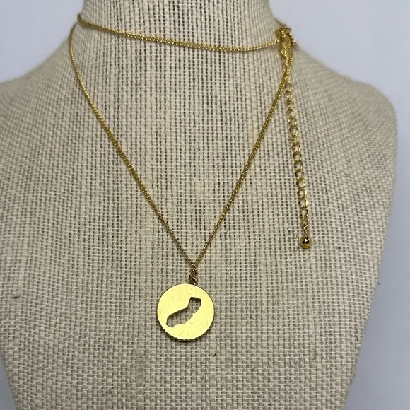 Kate Spade Gold Tone Round California Pendant Necklace 24” with 3” Extender