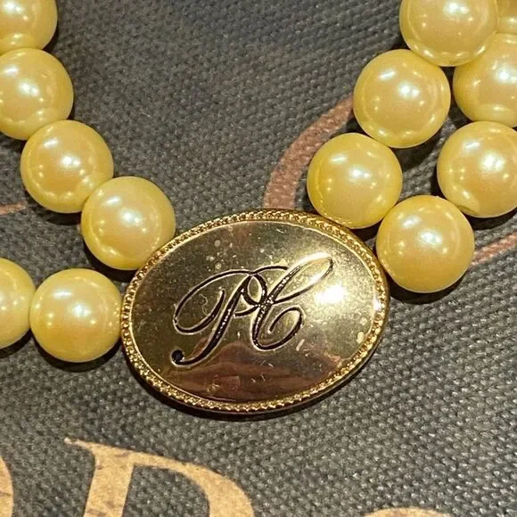 Avon Double Strand Pearl President’s Circle Club 1995