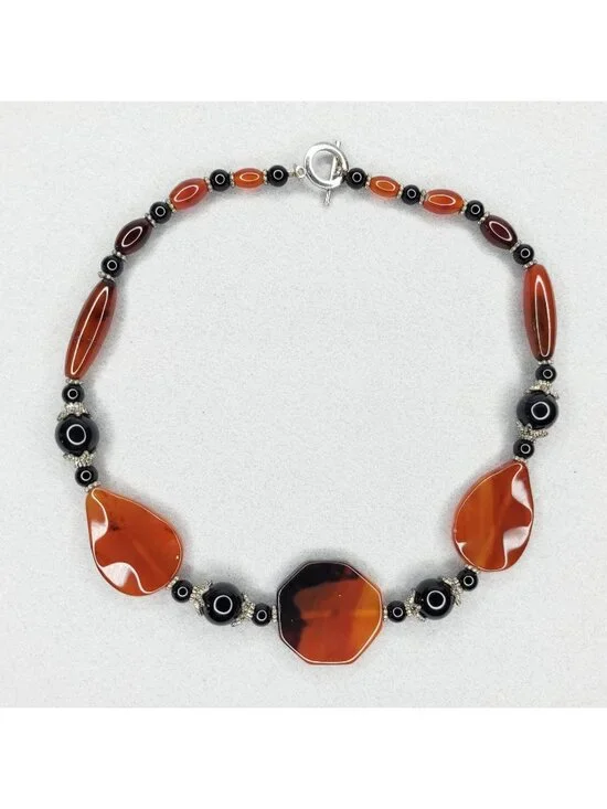 Polished Agate Beaded Necklace Rust Orange Black Toggle Boho 16