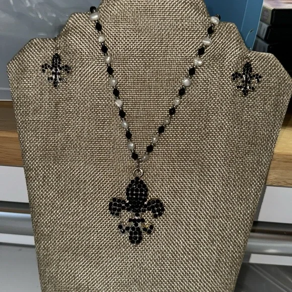 Fleur‎ De Lis Bling Necklace Earrings Black White Y2K