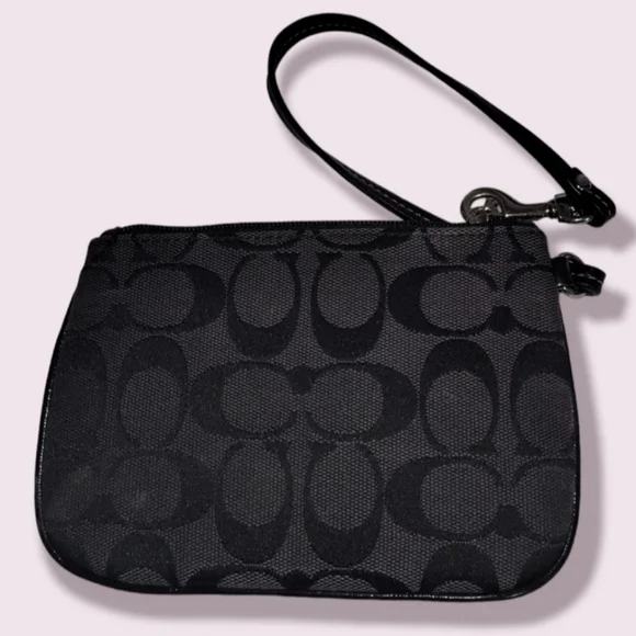Vintage Coach Signature C Black Wristlet