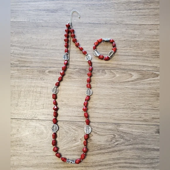 Premier Designs Salsa Necklace and‎ Bracelet