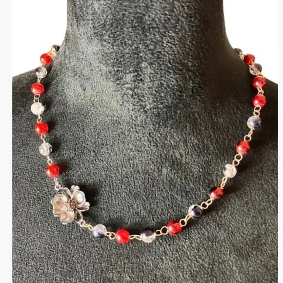 Handcrafted Tri-Color Glass Beads w/Gunmetal Floral Accent 20