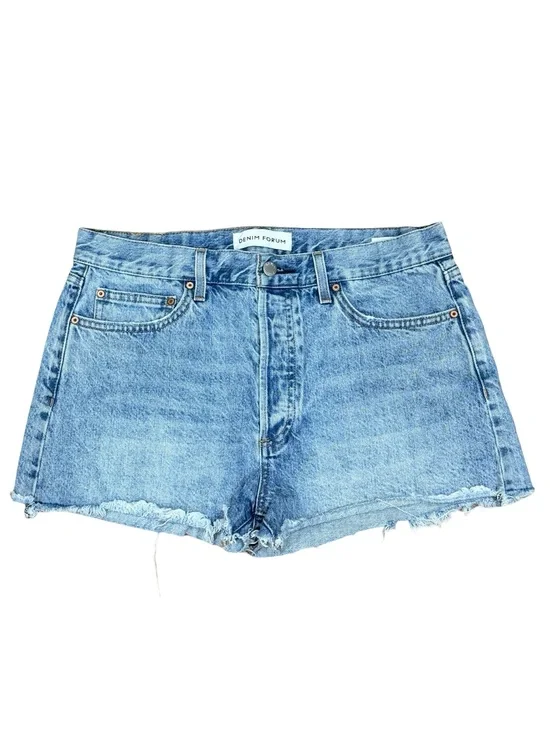 ✨ Aritzia Denim Forum Women's The Ex BF Hi-Rise Denim Shorts Size 29