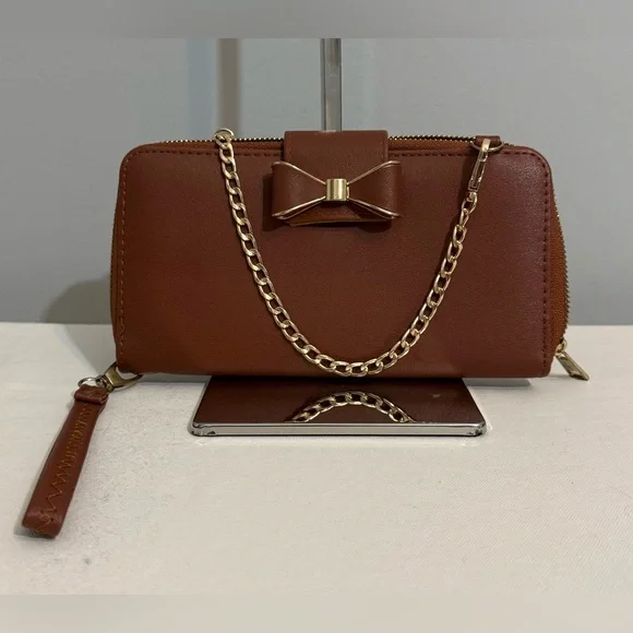 Brown Bow-Accent Wristlet Wallet Small Purse with Gold Chain