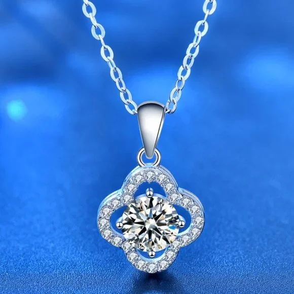 Certified 1ct. t.w. Moissanite Diamond Clover Flower Necklace NEW