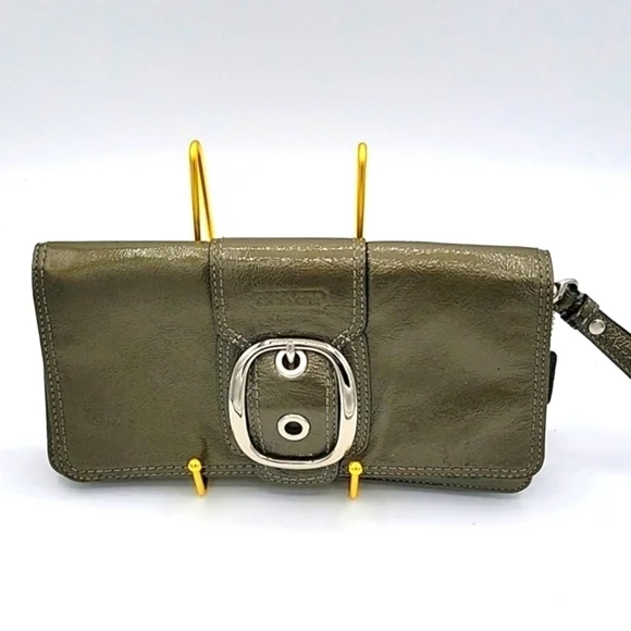 COACH Patten Leather Clutch Wristlet Large Buckle
