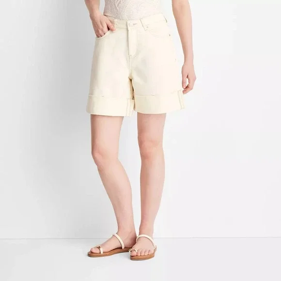 Bbc. Women's Mid-Rise Wide Cuff Baggy Denim Shorts - Cream 16 (Missing‎ Button)