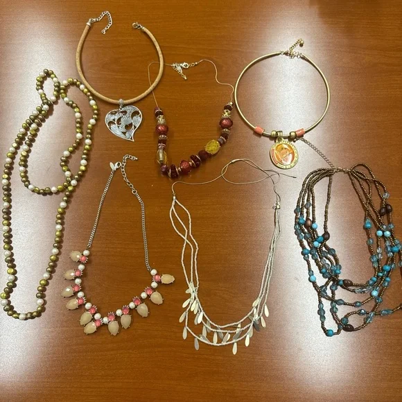 7 count necklace bundle‎