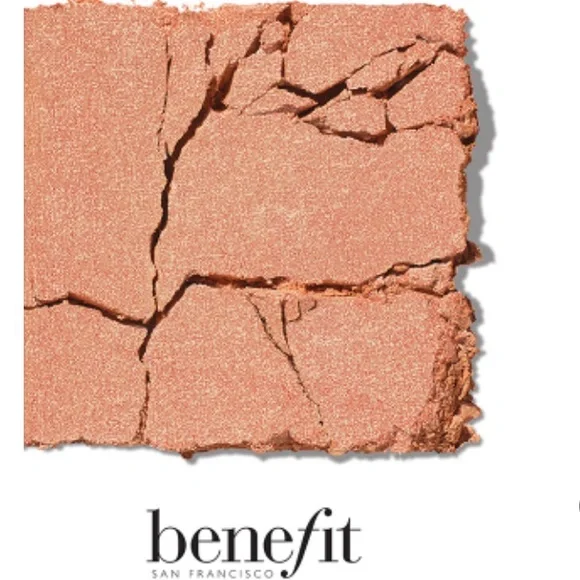 Benefit Georgia Golden Peach Blush