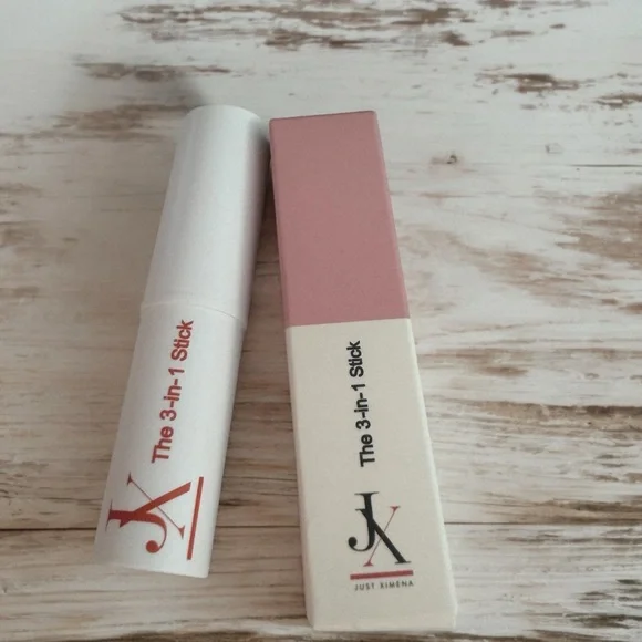 Just Ximena 3-in-1 stick