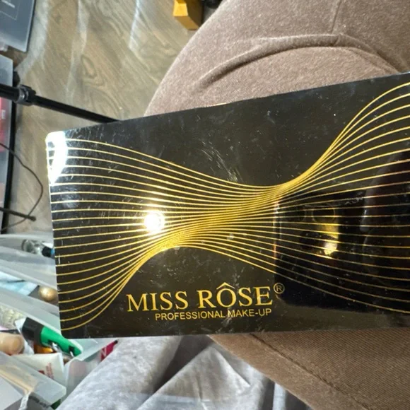 Miss‎ Rose Professional Makeup Contour Palette