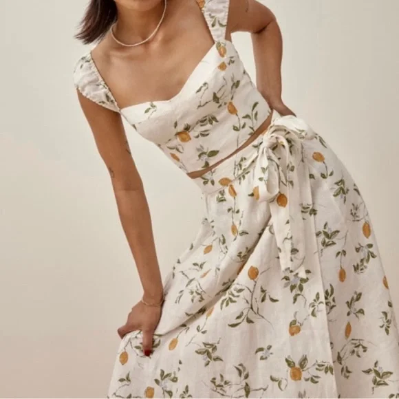 Reformation Clyde Linen Two Piece Skirt Set in Citron size