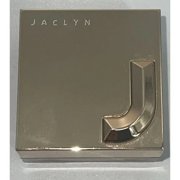 Jaclyn Cosmetics‎ Luminous Powder - Shade BRILLIANT - Full Size 10g/ 0.35 Oz.