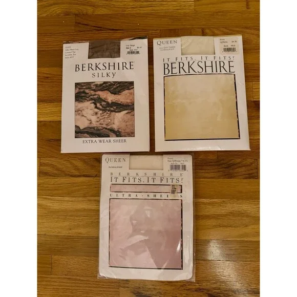 Vintage Mixed Lot Of 3 Pantyhose. Mix Of Brands & Colors. Most Medium Size