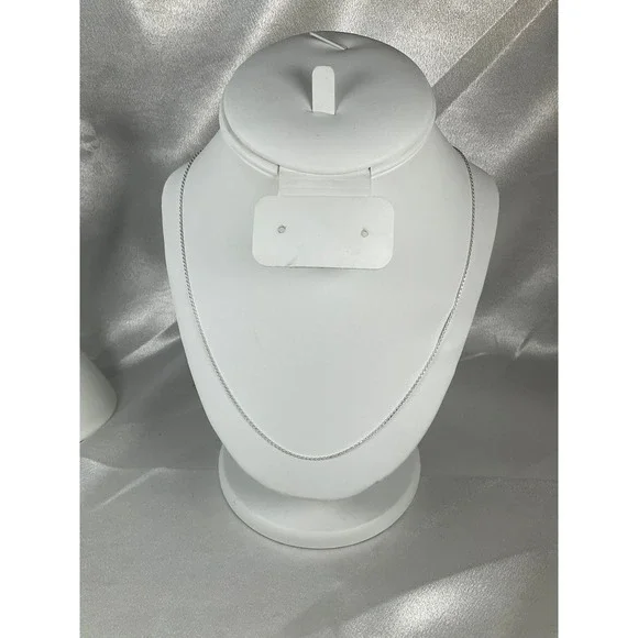 🧵 Solid Sterling Silver 19