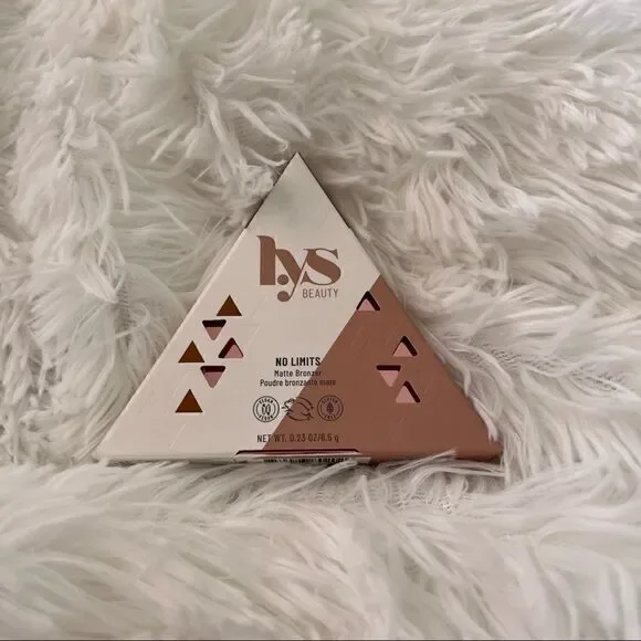 💚 lys beauty No Limits Matte bronzer