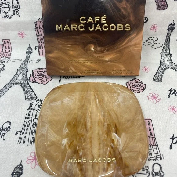 Marc Jacobs O!MEGA X THREE Blush,Bronze & Highlight Shade 200 TAN-TASTIC GLO!