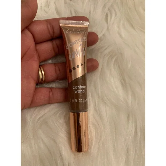 L.A. Girl Contour Envy Wand GBL599 Sunny Daze 0.51oz Brown New Liquid Makeup