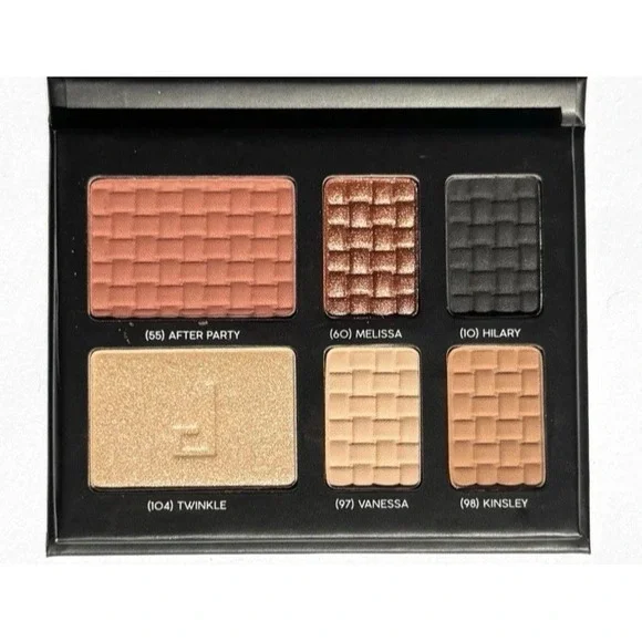 Doucce On The Go Travel Palette - Eyeshadow‎ Highlighter Blush Sealed Retail $65