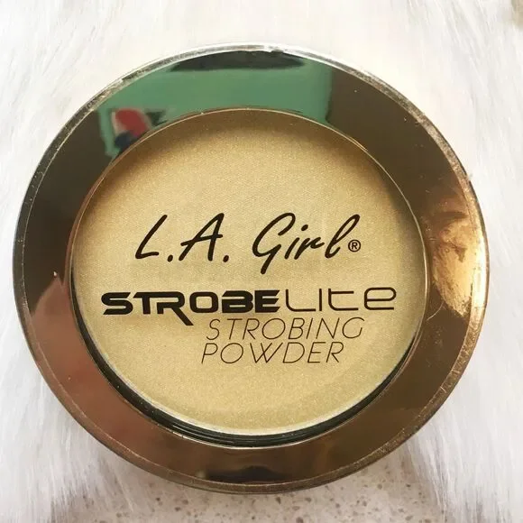 LA Girl Strobelite Strobing Powder 60 Watt Highlighter Gold Shimmer New Sealed