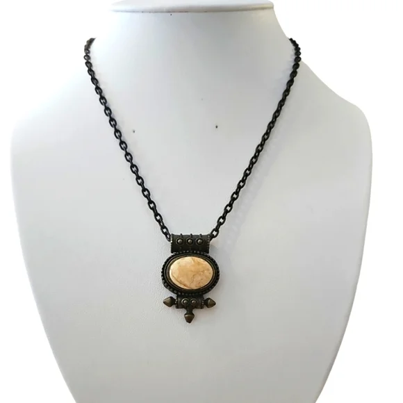 Vintage collectible brass Necklace with creamy marble stone pendant