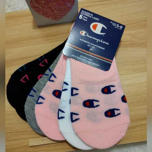 Champion Women's Invisible Liner Socks 6 Pair Multi-Pack Size 5-9 🆕