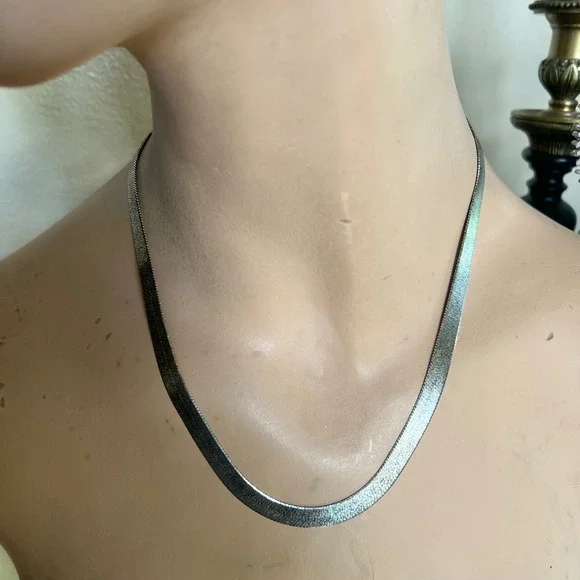 Vintage Italy 925 Sterling Silver Herringbone Chain Necklace 20in Size 20 90s