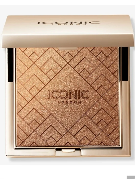 ICONIC London Kissed By The Sun Multi-use Cheek Glow Shade Oh Honey New