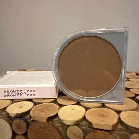 Mary Kay Dual Coverage Powder‎ Foundation BRONZE 708