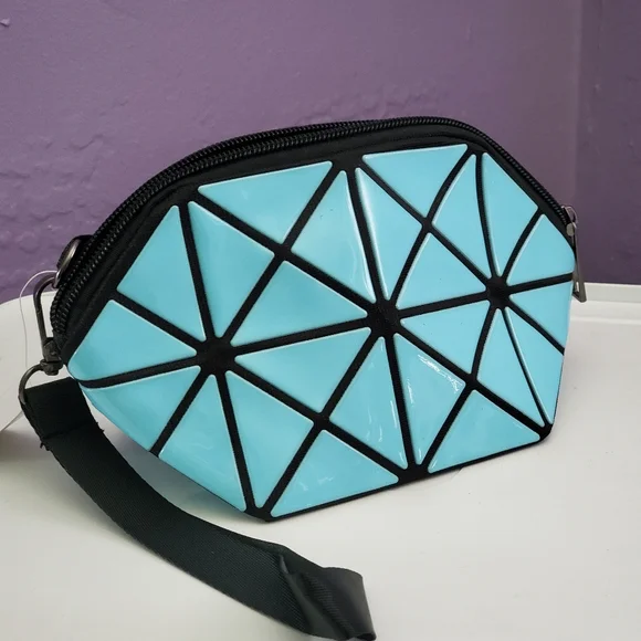 Gray Geometric Cosmetic Wristlet Bag