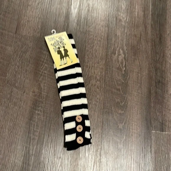 Sweater knit leg warmers