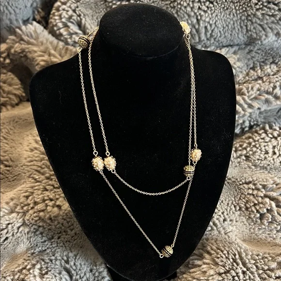 Marlyn Schiff Single Strand Necklace - Gold