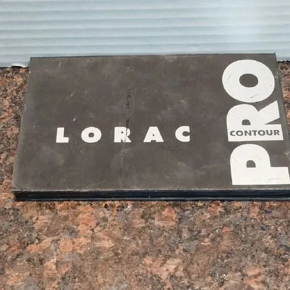 LORAC PRO Contour Kit ...New