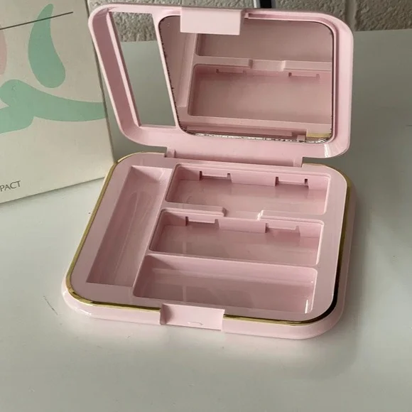 Mary Kay Multi-Glamour Compact Pink Case‎ With Mirror NOS *READ
