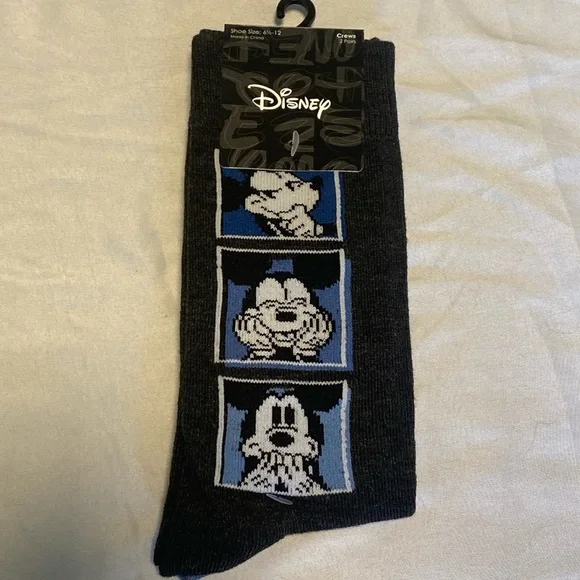 ❤️3/$12❤️ Disney Mickey Mouse Crew socks. 2 pack. Shoe size 6.5-12​