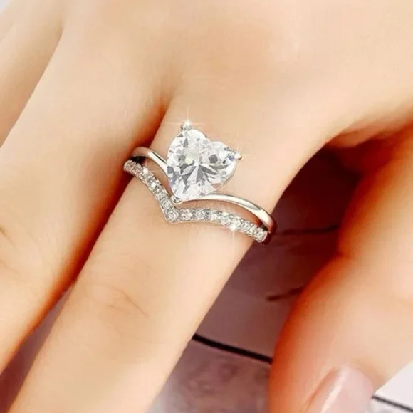 Radiant Heart-Shaped Cubic Zirconia Women's Ring