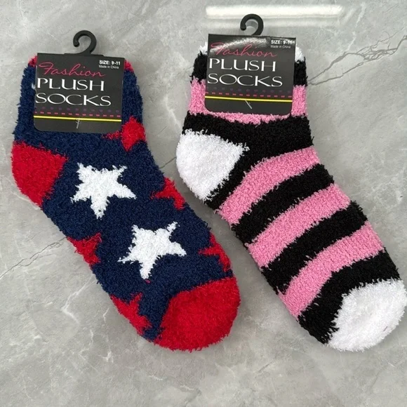 Women's Fashion Plush Socks Two Pairs of Fuzzy Socks Stars And Stripes Size 9-11