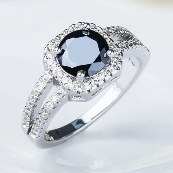 Black Stone Fashion Ring