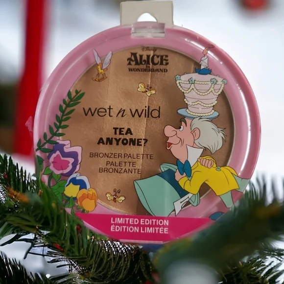 NEW! BRONZER PALETTE Wet n Wild Limitd Ed. Alice in Wonderland ~ Disney ~