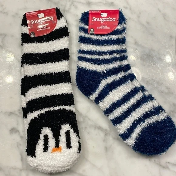 Snugadoo Women's Two Pairs of Fuzzy Socks Penguin And Stripes